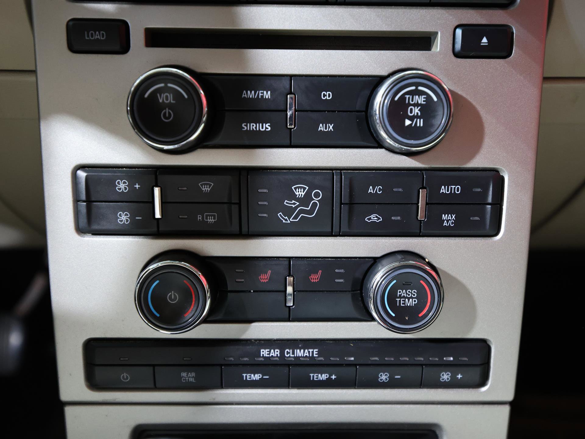 Used 2009 Ford Flex SEL image 19