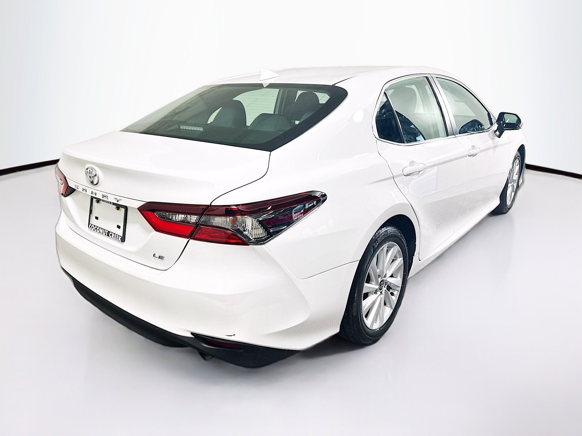 Used 2024 Toyota Camry LE w/ Convenience Package FWD image 3