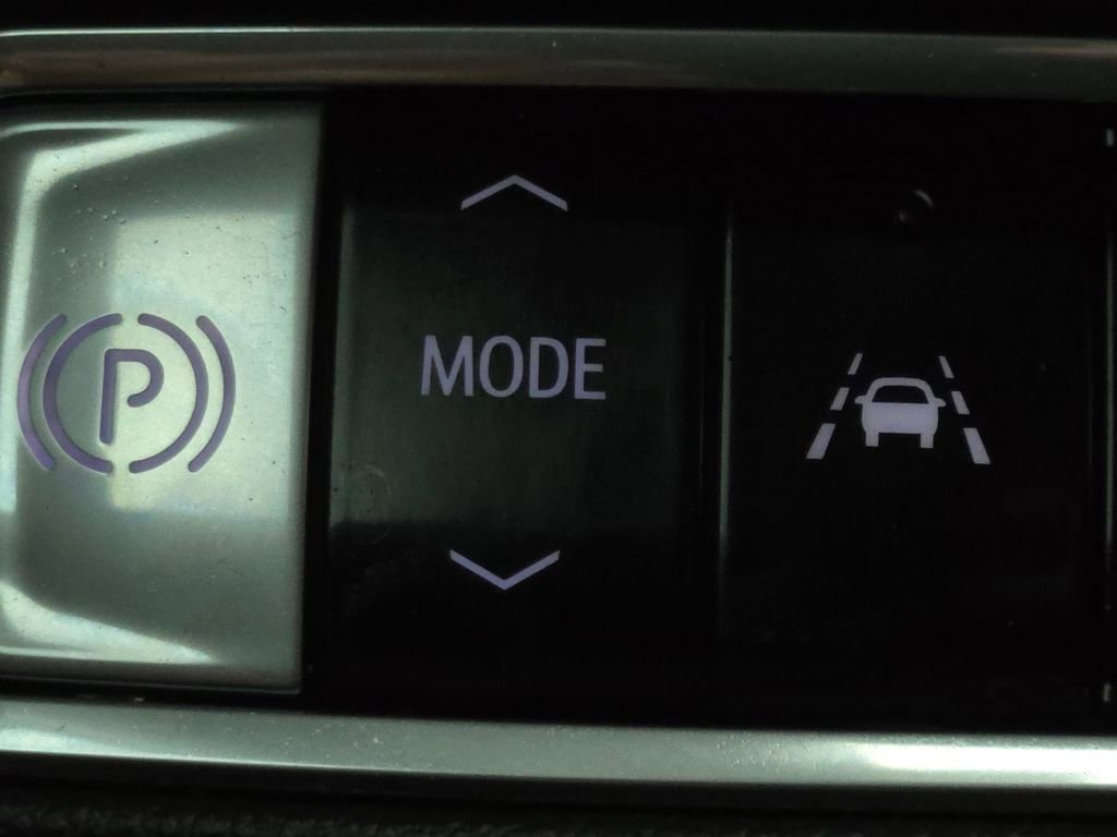 Used 2025 Buick Envision Sport Touring video 3