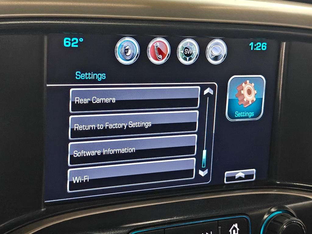 Used 2017 GMC Sierra 2500 Denali w/ Suspension Package, Off-Road image 43