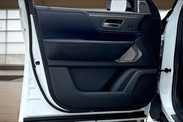 New 2026 INFINITI QX80 4WD image 23