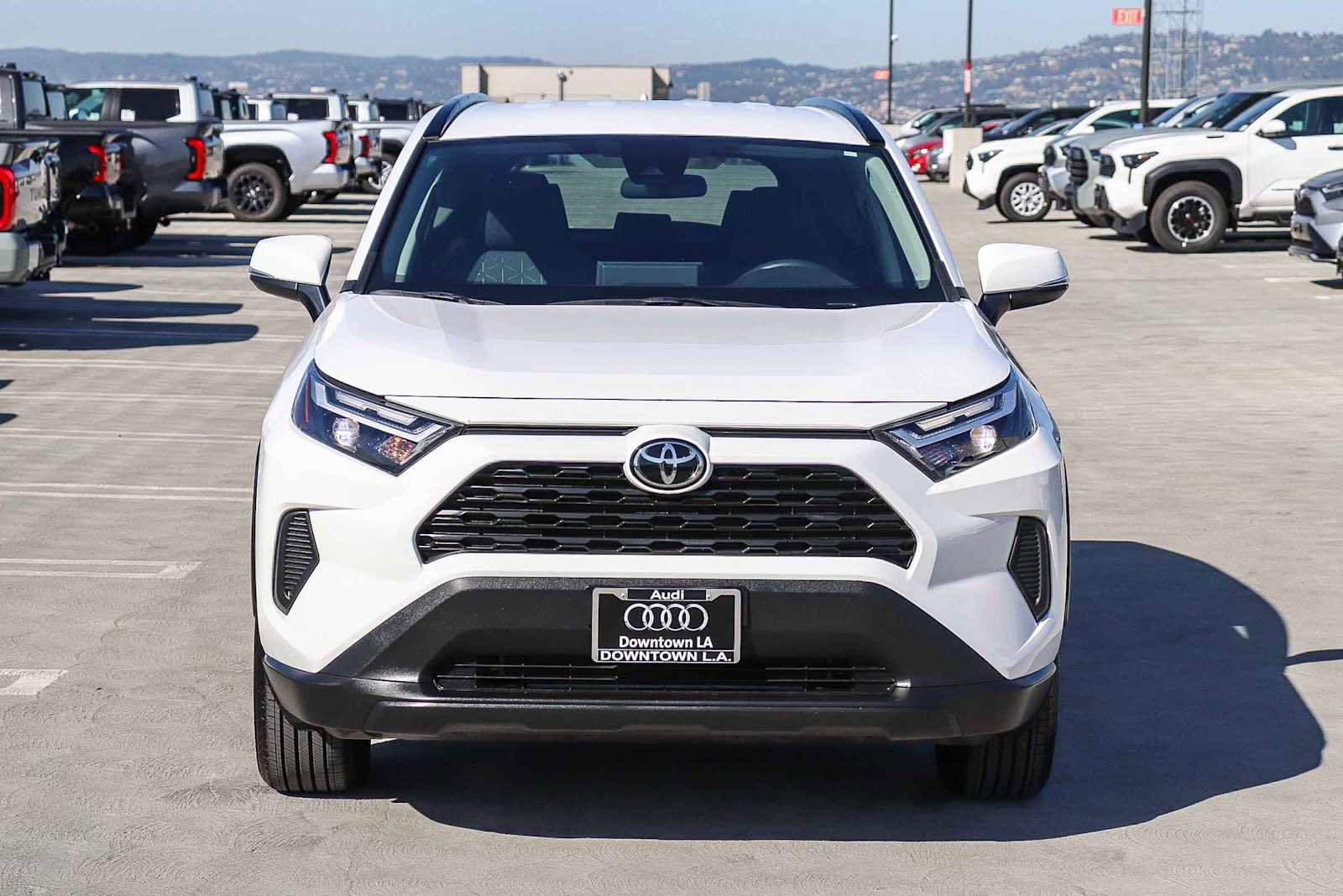 Used 2022 Toyota RAV4 XLE image 2