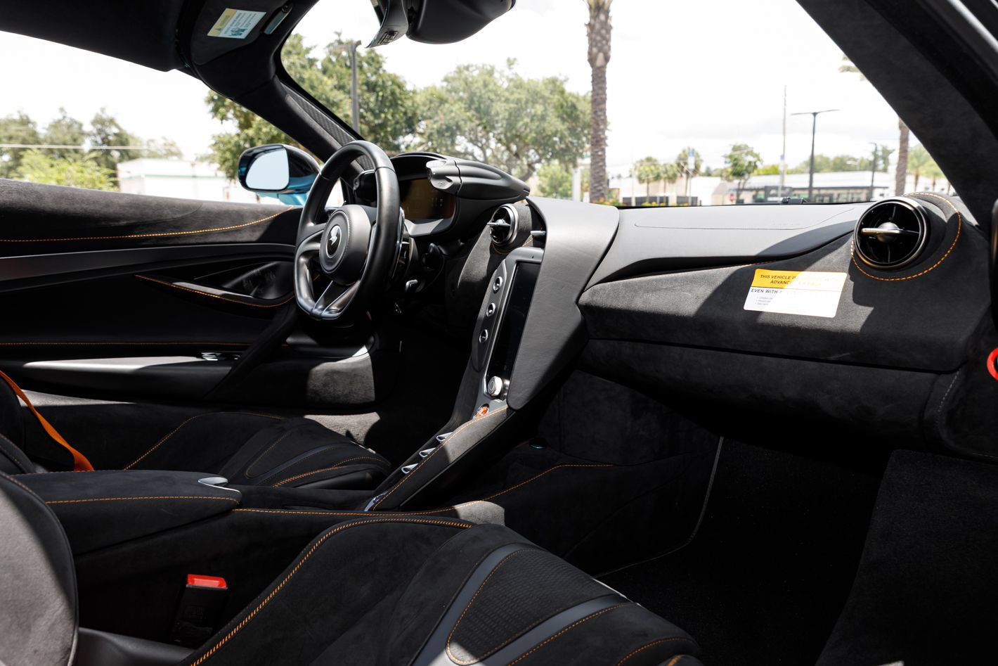 Used 2025 McLaren 750S RWD image 64