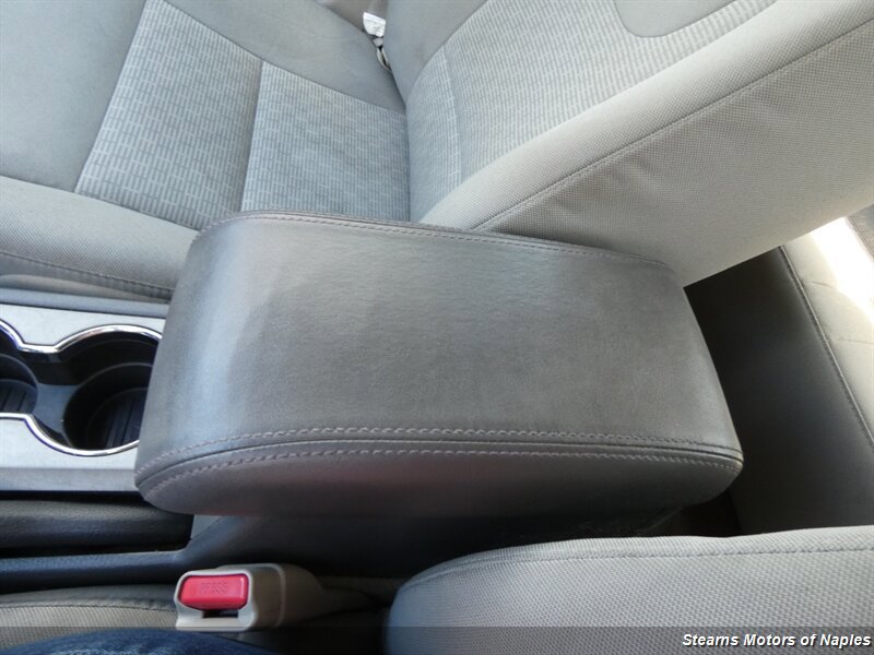 Used 2012 Ford Fusion SE FWD image 33
