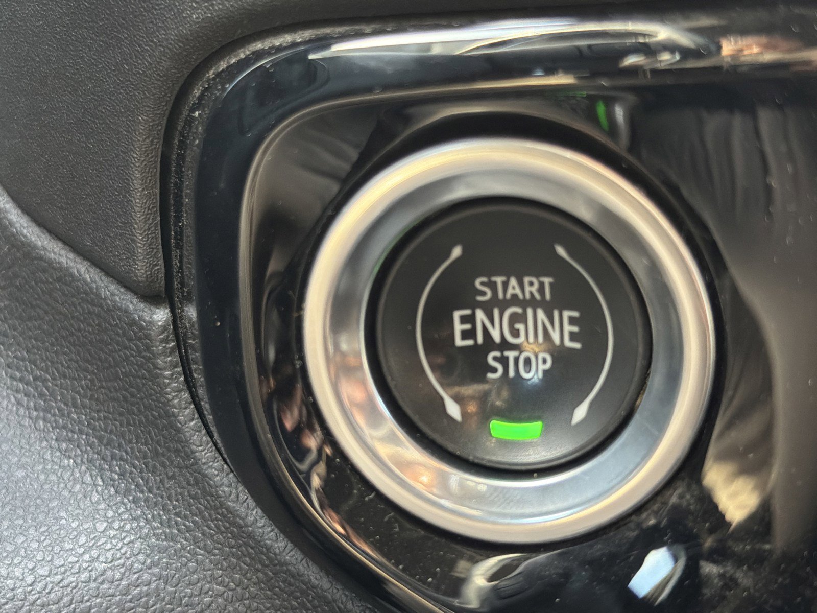 Used 2023 Chevrolet Silverado 1500 LT image 27