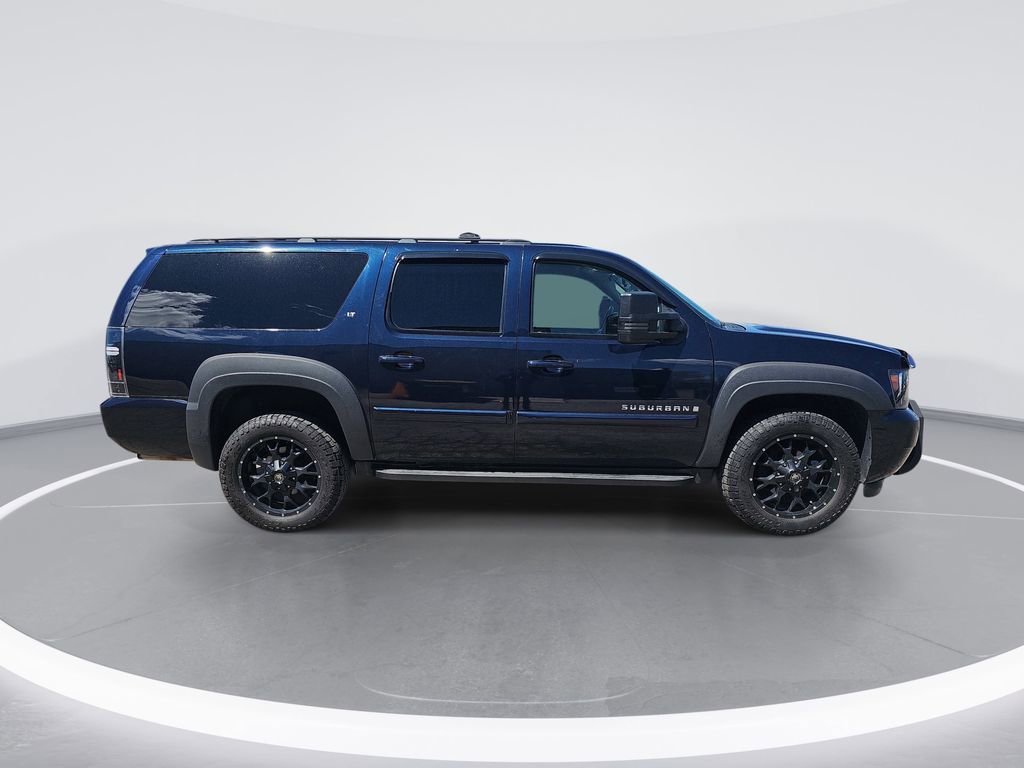 Used 2009 Chevrolet Suburban LT AWD/4WD image 2