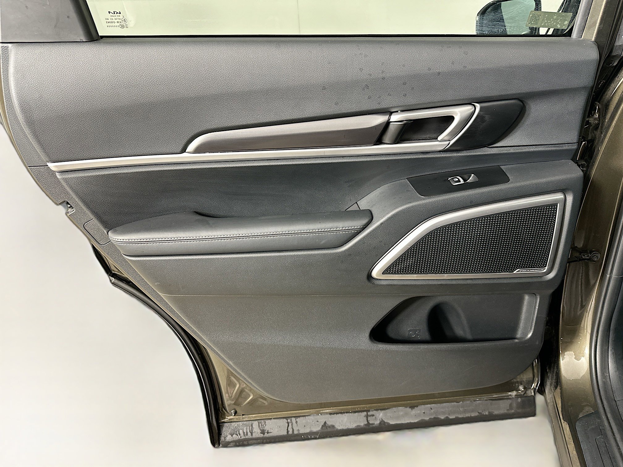 Used 2025 Kia Telluride S image 28