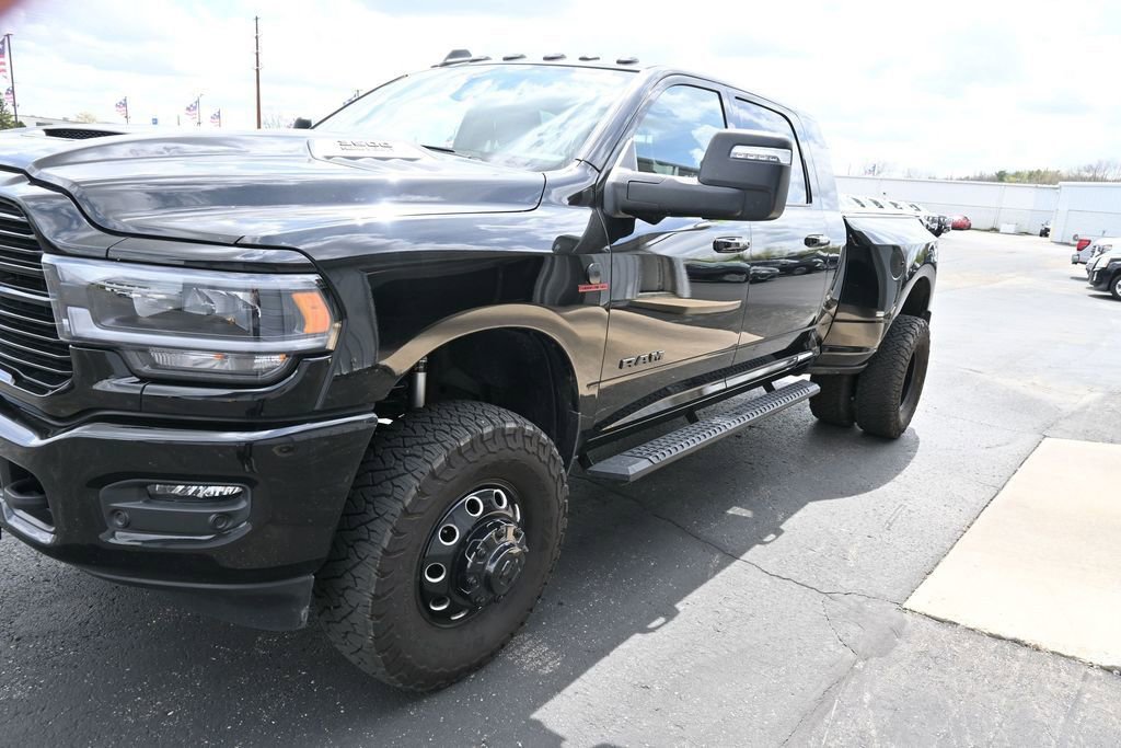 Used 2024 RAM 3500 Laramie w/ Night Edition AWD/4WD image 12