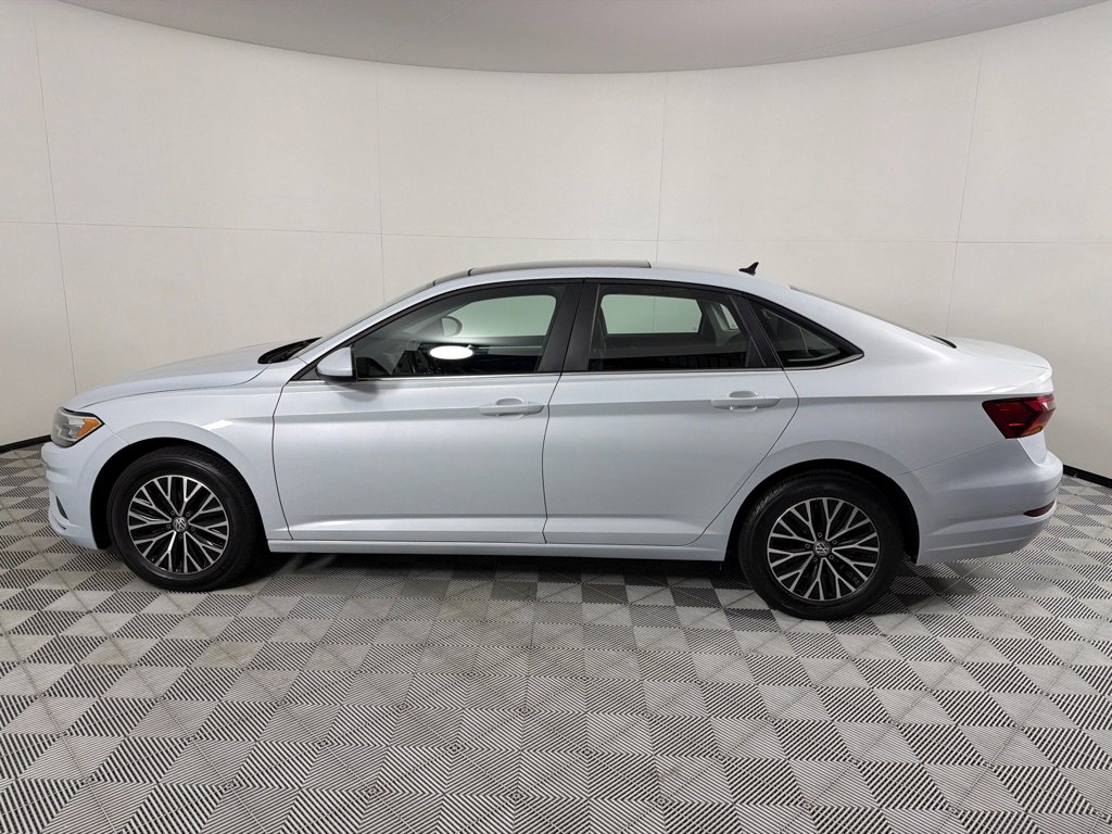 Used 2019 Volkswagen Jetta SE image 8