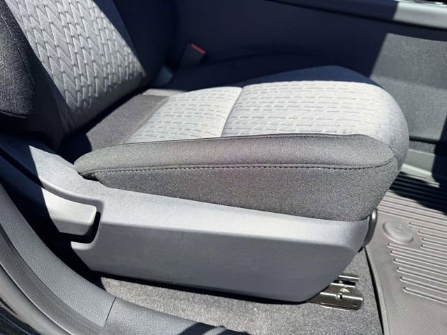 New 2026 Nissan Sentra SV w/ SV Convenience Package FWD image 9