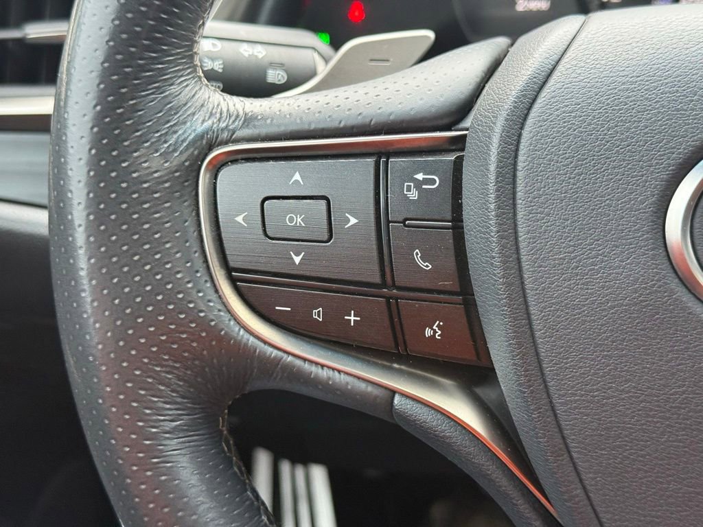 Certified 2020 Lexus ES 350 F Sport w/ Accessory Package 2 image 31