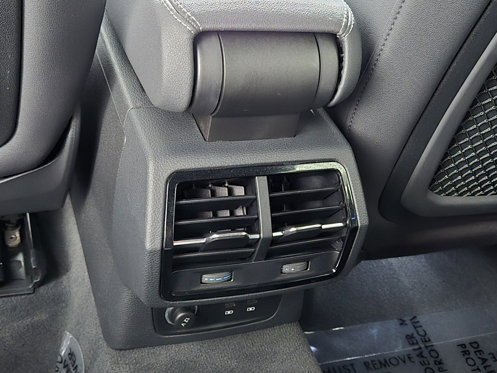 Used 2022 Audi Q3 2.0T Premium Plus w/ Premium Plus Package image 14