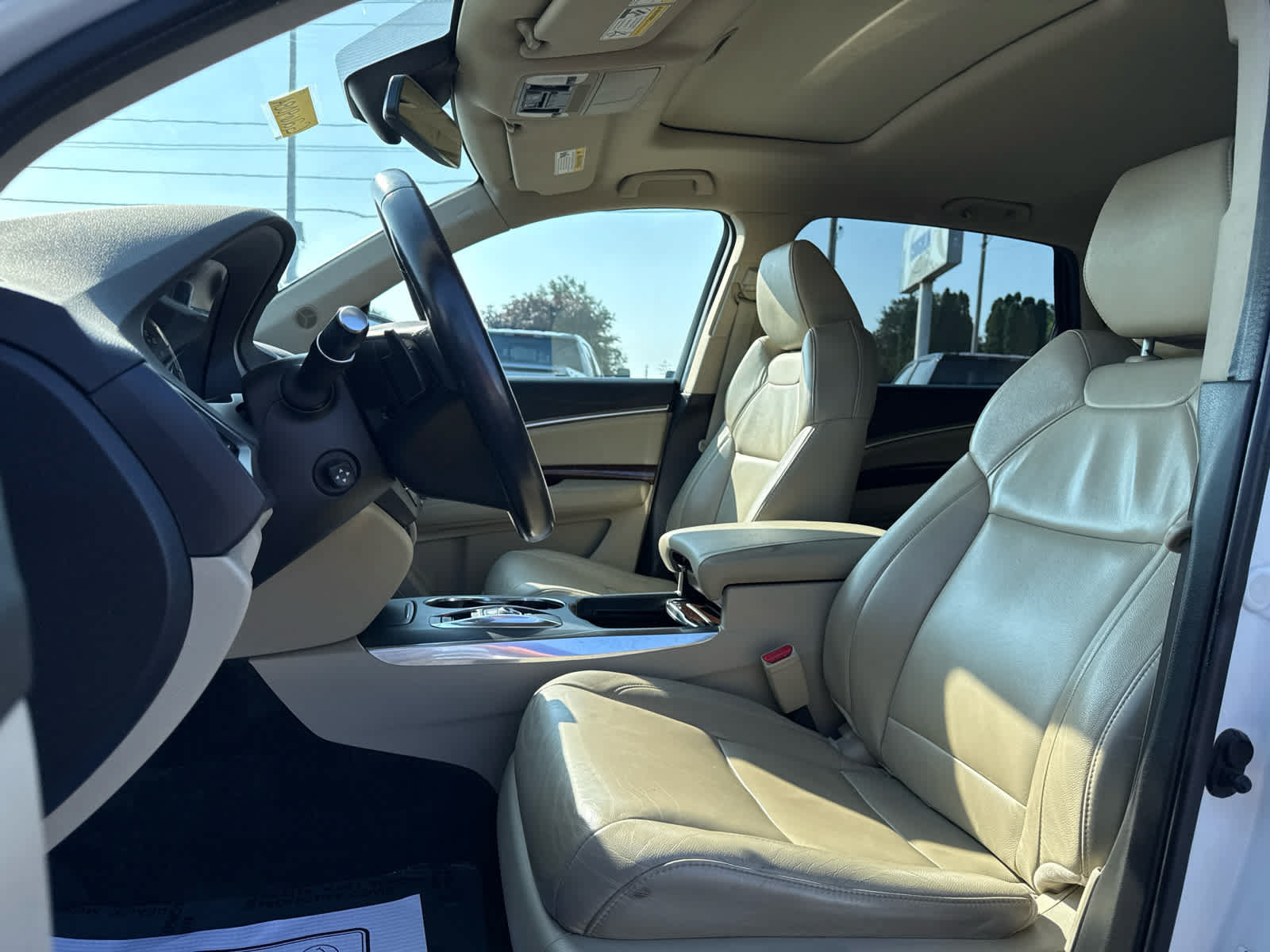 Used 2017 Acura MDX SH-AWD w/ Technology Package image 11
