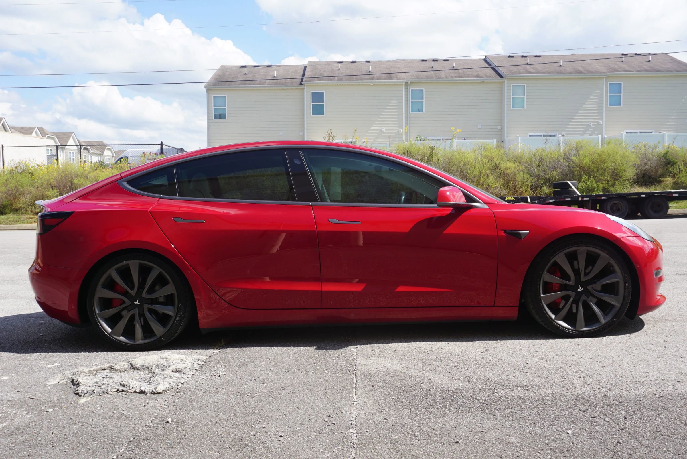 Used 2018 Tesla Model 3 Long Range image 4
