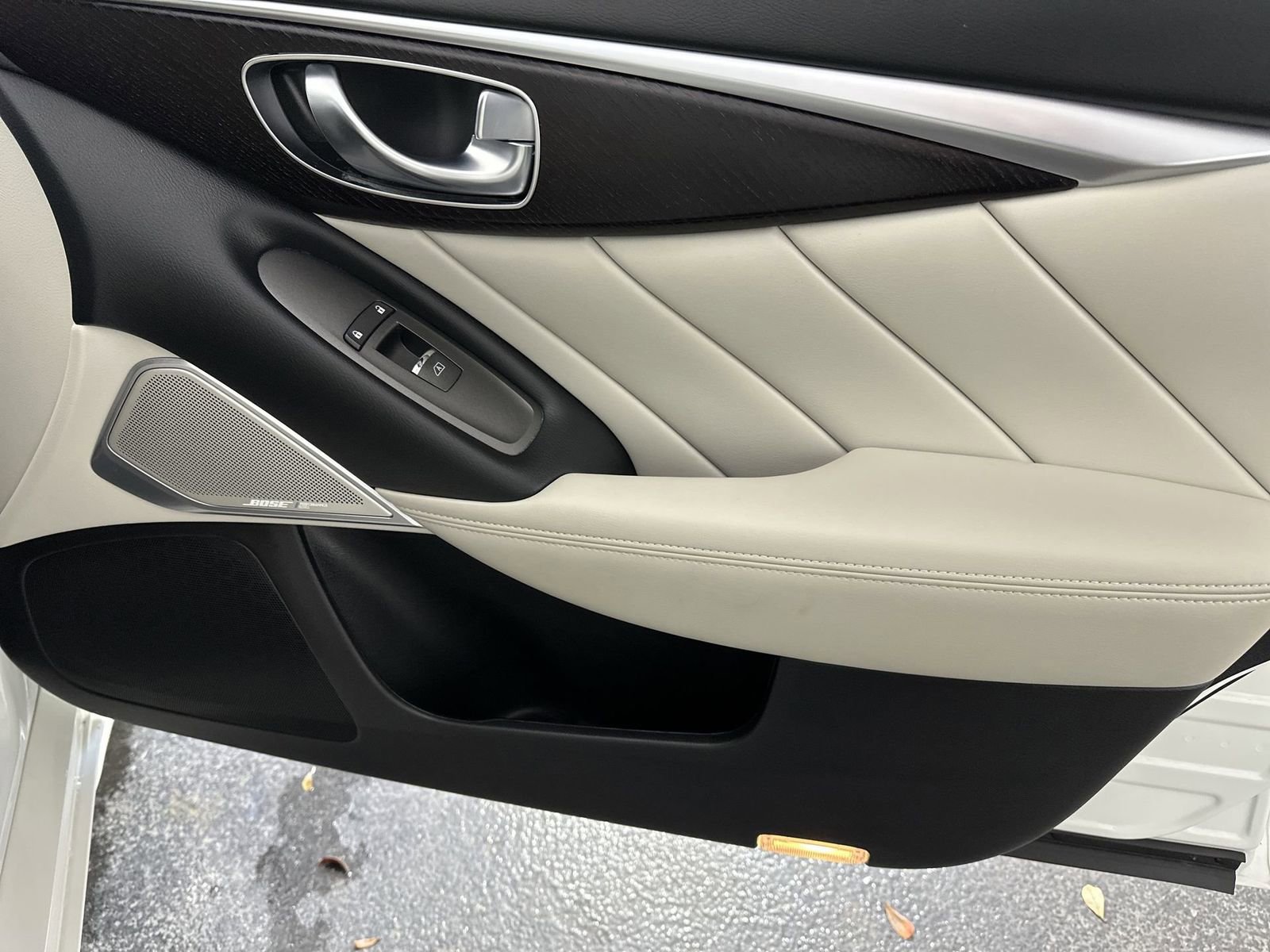 Used 2024 INFINITI Q50 Sensory image 36