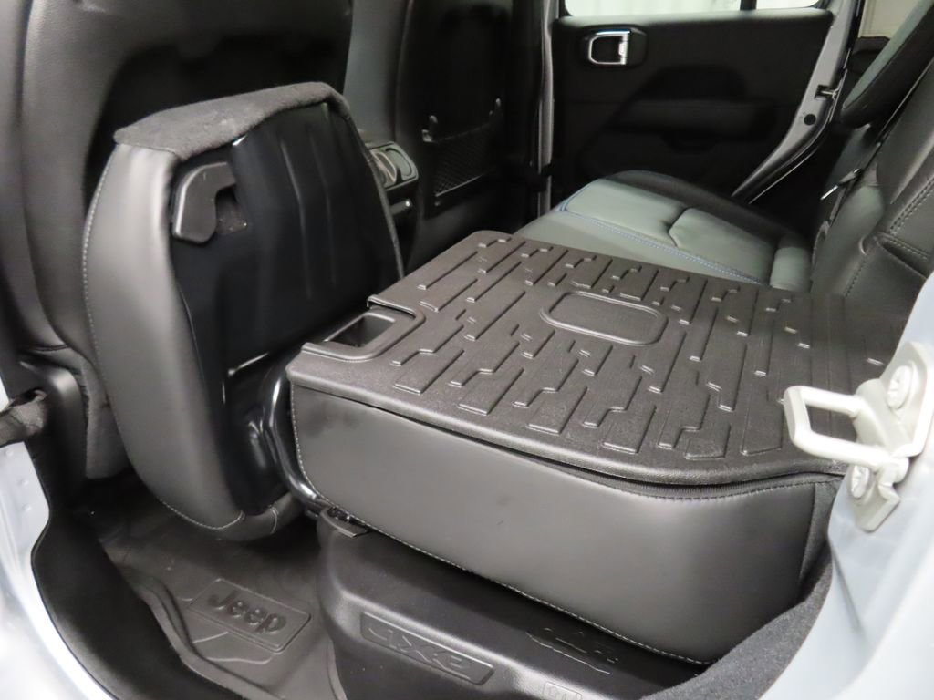 Used 2024 Jeep Wrangler High Altitude image 59