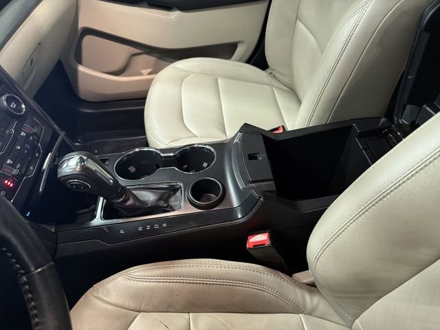Used 2018 Ford Explorer XLT w/ Equipment Group 202A image 27
