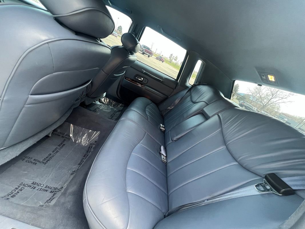 Used 1997 Lincoln Town Car Executive image 18