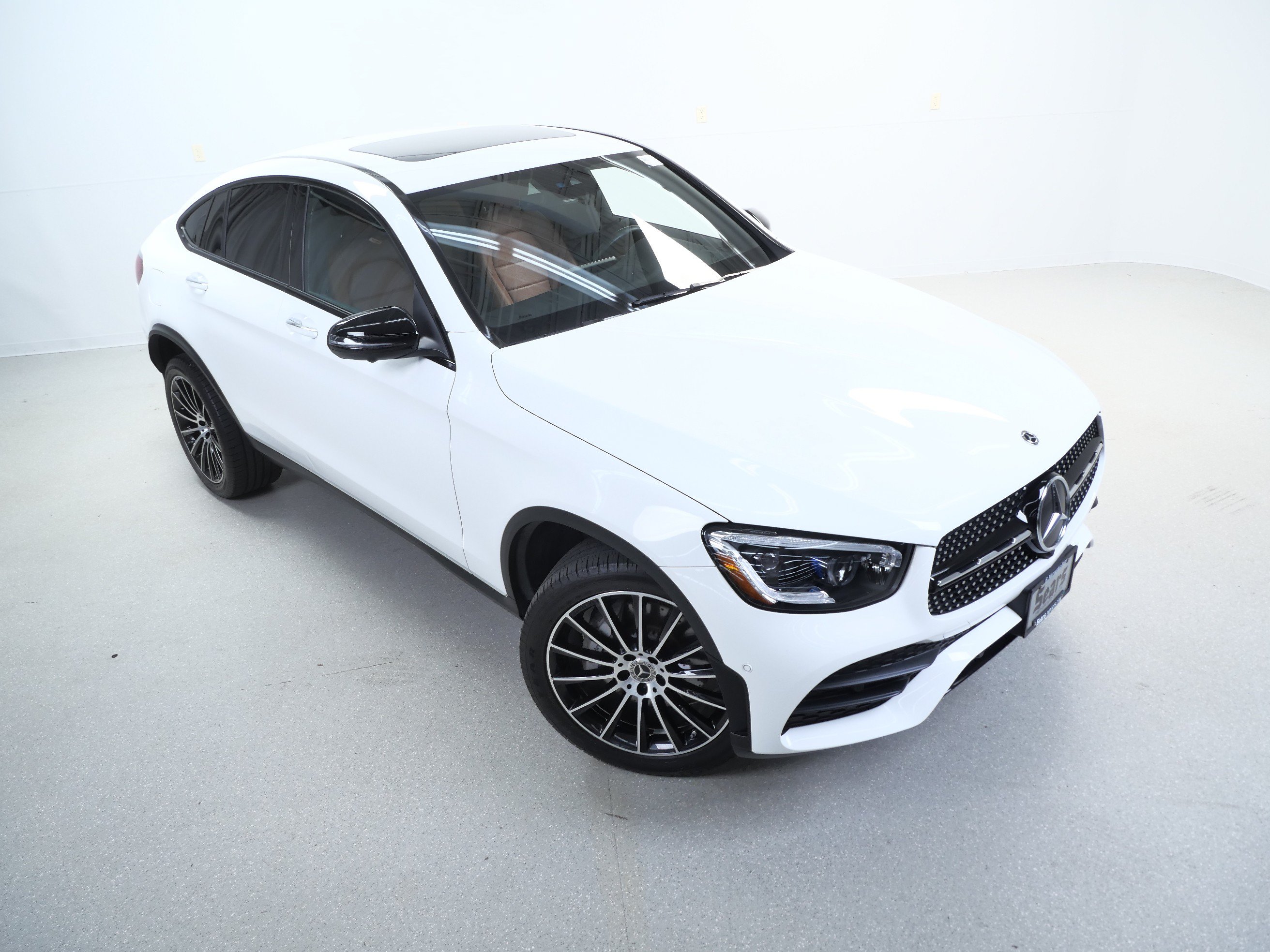Certified 2023 Mercedes-Benz GLC 300 4MATIC Coupe image 4