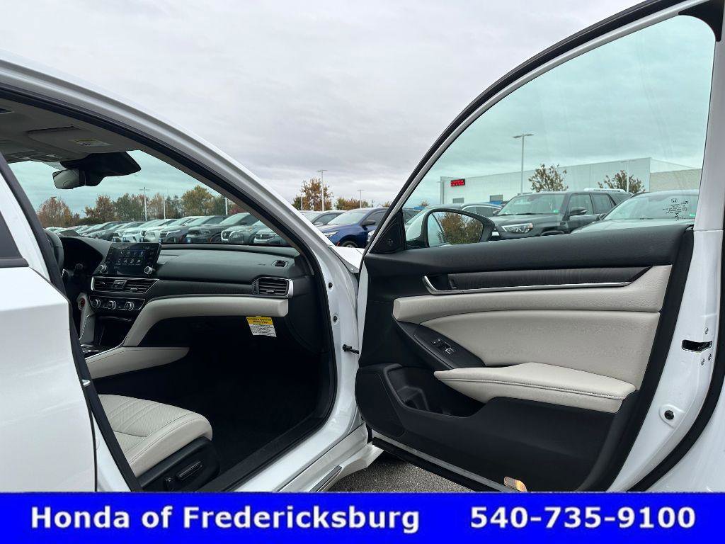 Used 2022 Honda Accord EX-L image 34