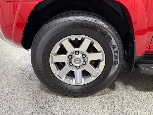 Used 2016 Toyota 4Runner Trail Premium AWD/4WD image 30