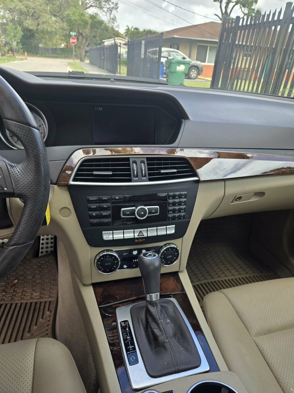 Used 2013 Mercedes-Benz C 300 4MATIC Sedan image 11