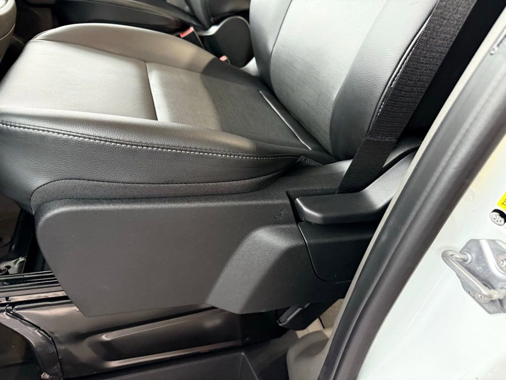 New 2025 Ford Transit 250 148 Medium Roof w/ Load Area Protection Package image 15