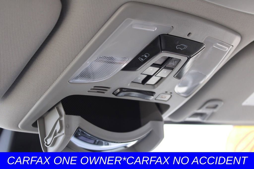 Used 2020 Toyota Sienna Limited Premium image 50