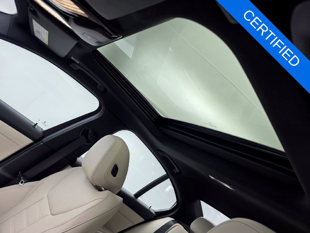 Certified 2024 BMW 330i Sedan w/ Premium Package RWD image 12