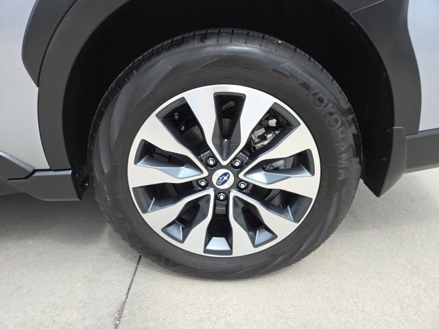 Used 2024 Subaru Outback Touring XT AWD/4WD image 12