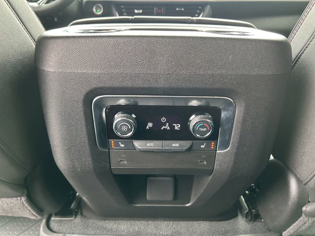 Used 2025 Chevrolet Suburban RST w/ Comfort Package AWD/4WD image 43