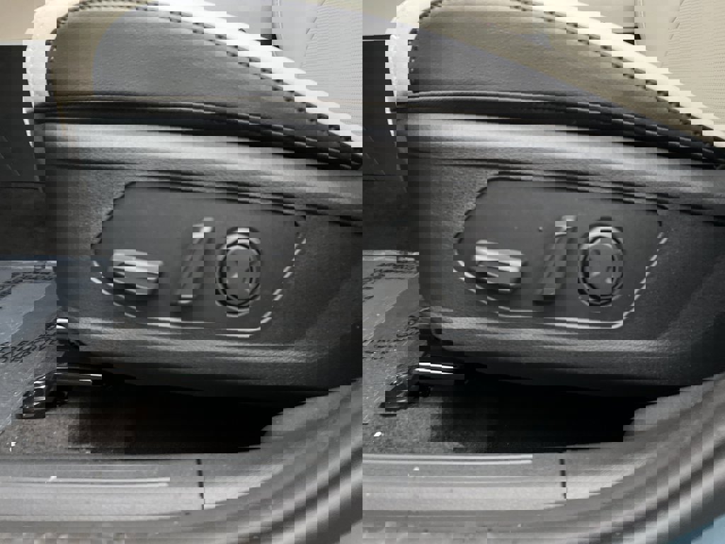 New 2026 Kia Sportage EX w/ EX Panoramic Sunroof Package image 20