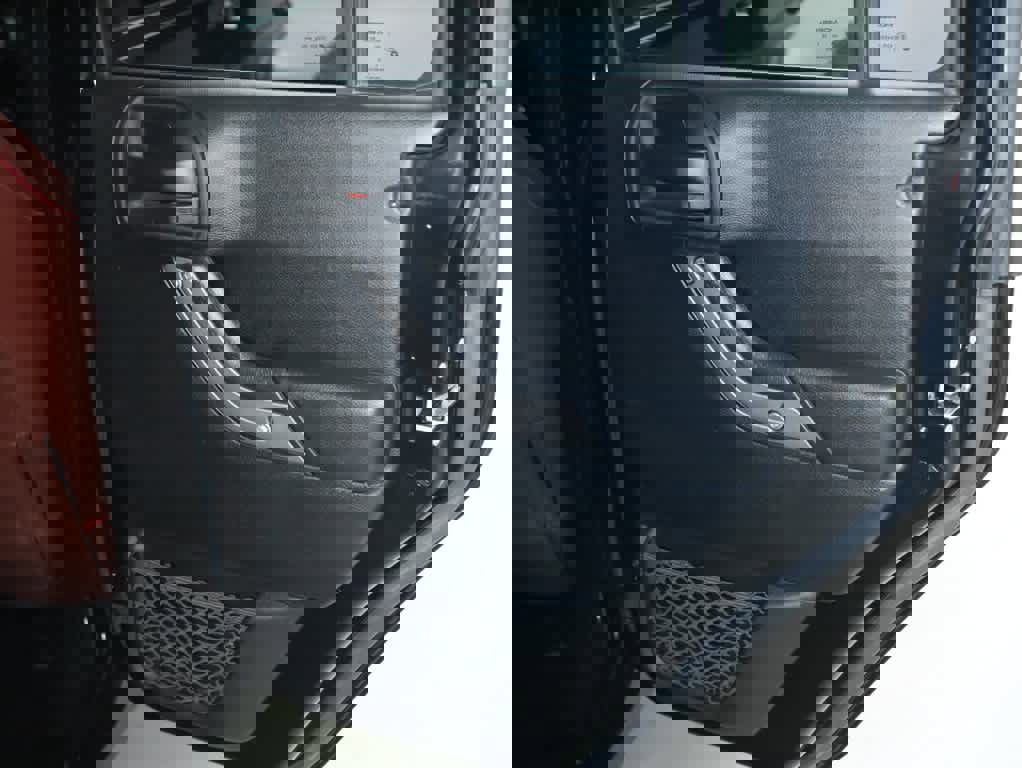 Used 2017 Jeep Wrangler Unlimited Sport w/ Quick Order Package 24S image 29