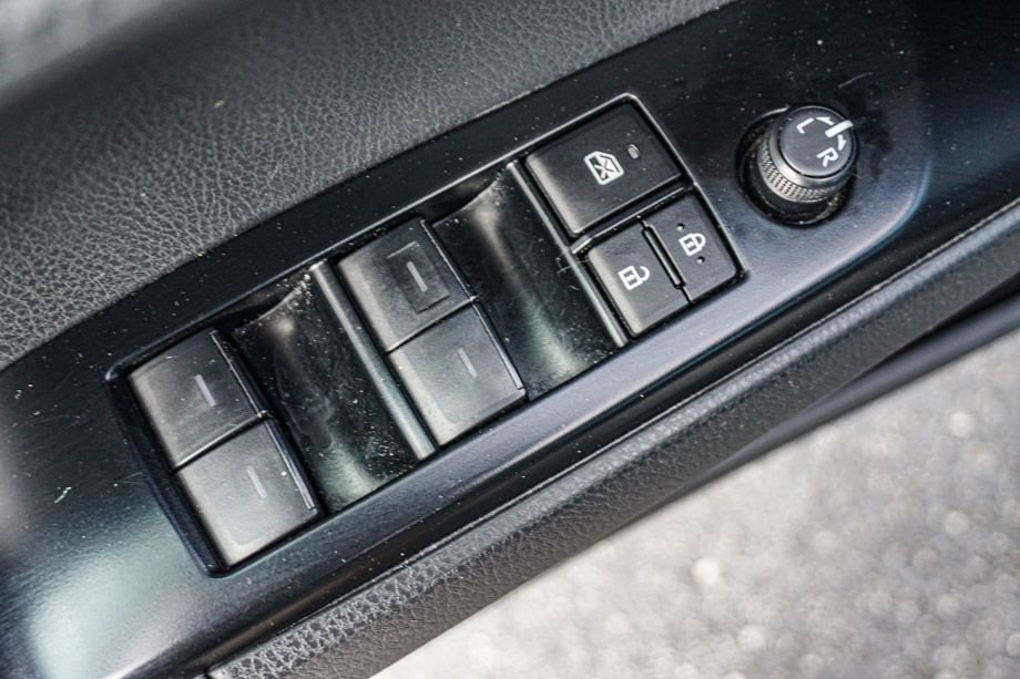 Used 2025 Toyota Camry SE image 45