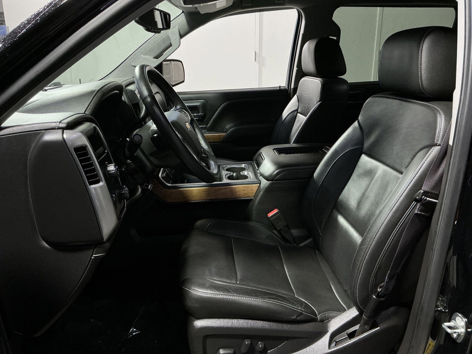 Used 2017 Chevrolet Silverado 1500 LTZ w/ Sport Package image 21