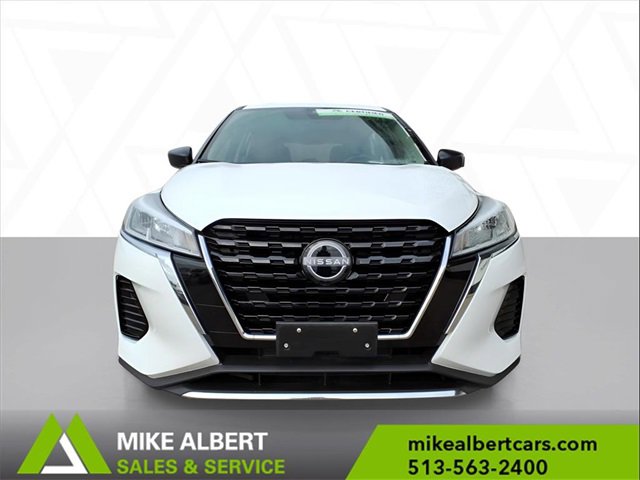 Used 2024 Nissan Kicks S image 2