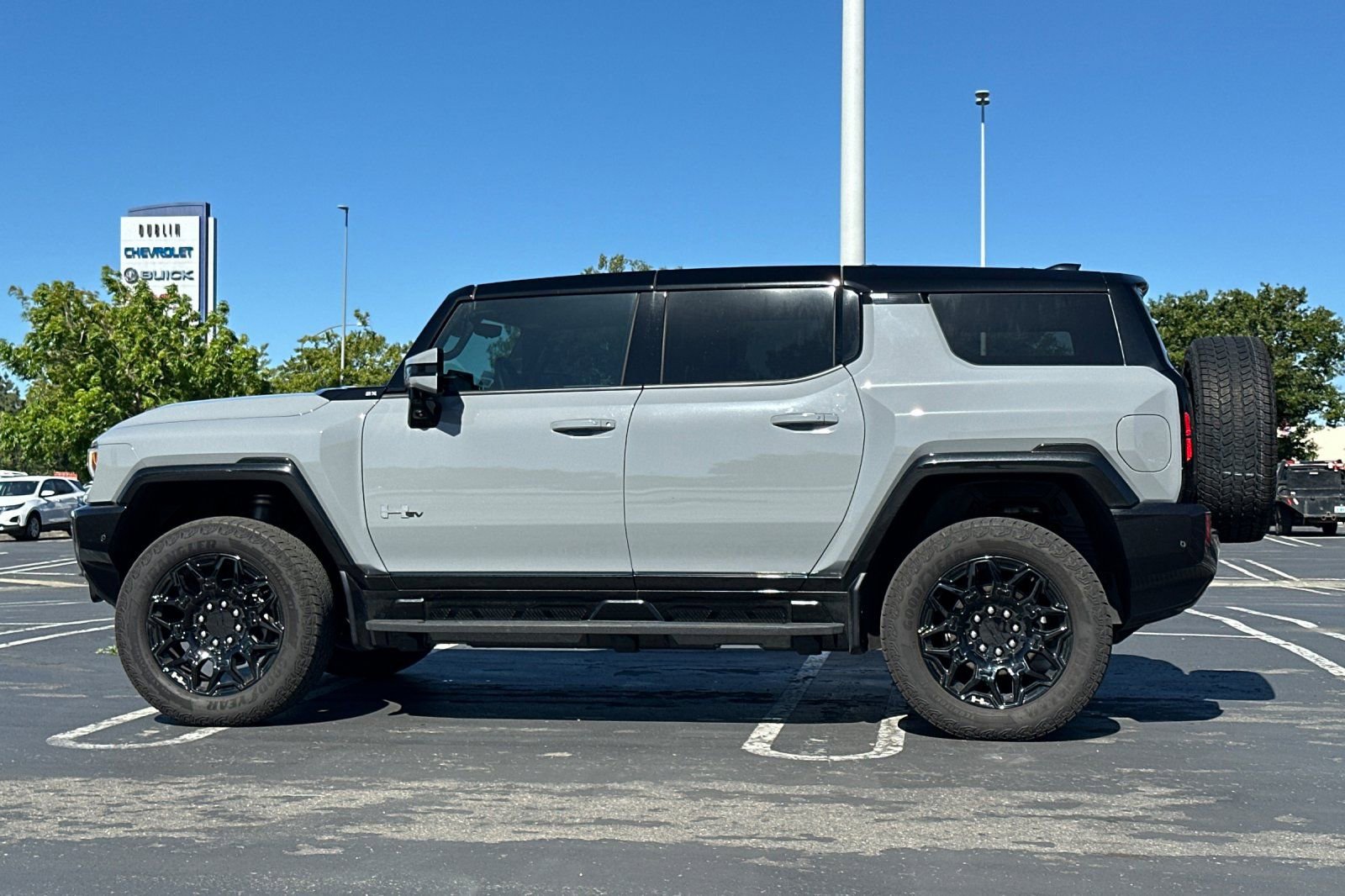 Used 2024 GMC Hummer EV 2X AWD/4WD image 7