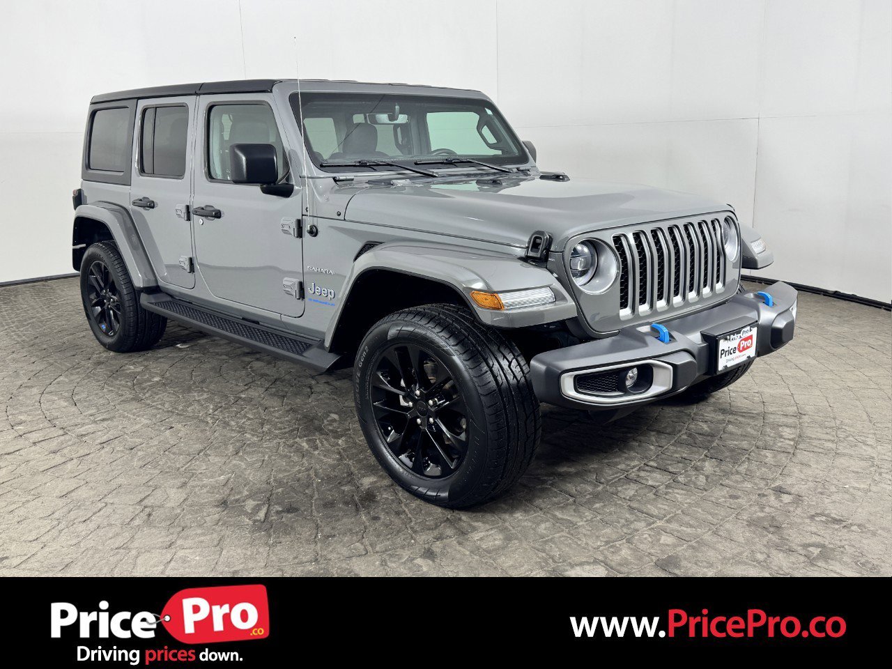 Used 2023 Jeep Wrangler Sahara image 1