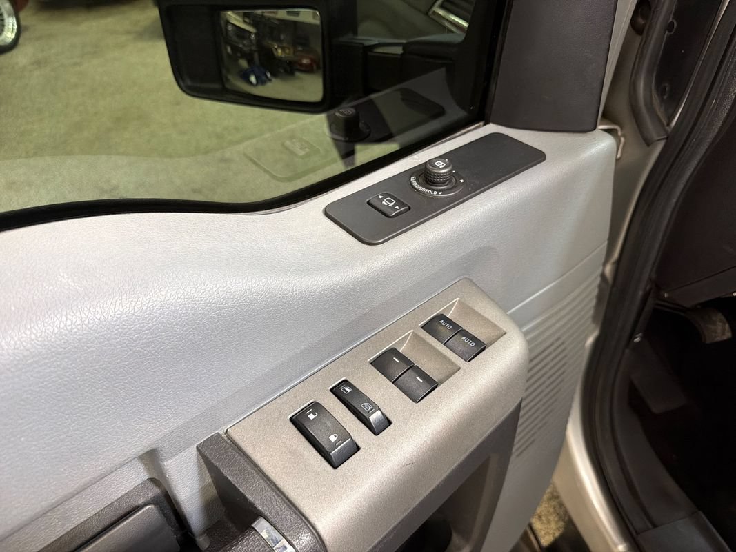 Used 2016 Ford F250 XLT w/ XLT Value Package AWD/4WD image 29