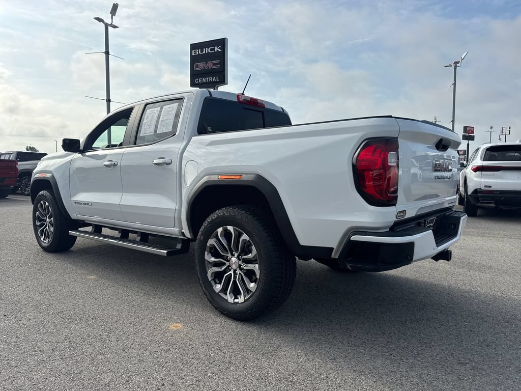 Used 2024 GMC Canyon Denali AWD/4WD image 4