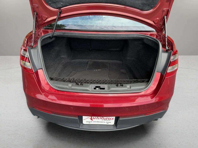 Used 2013 Ford Taurus SHO AWD/4WD image 34