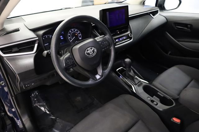 Used 2023 Toyota Corolla LE image 9