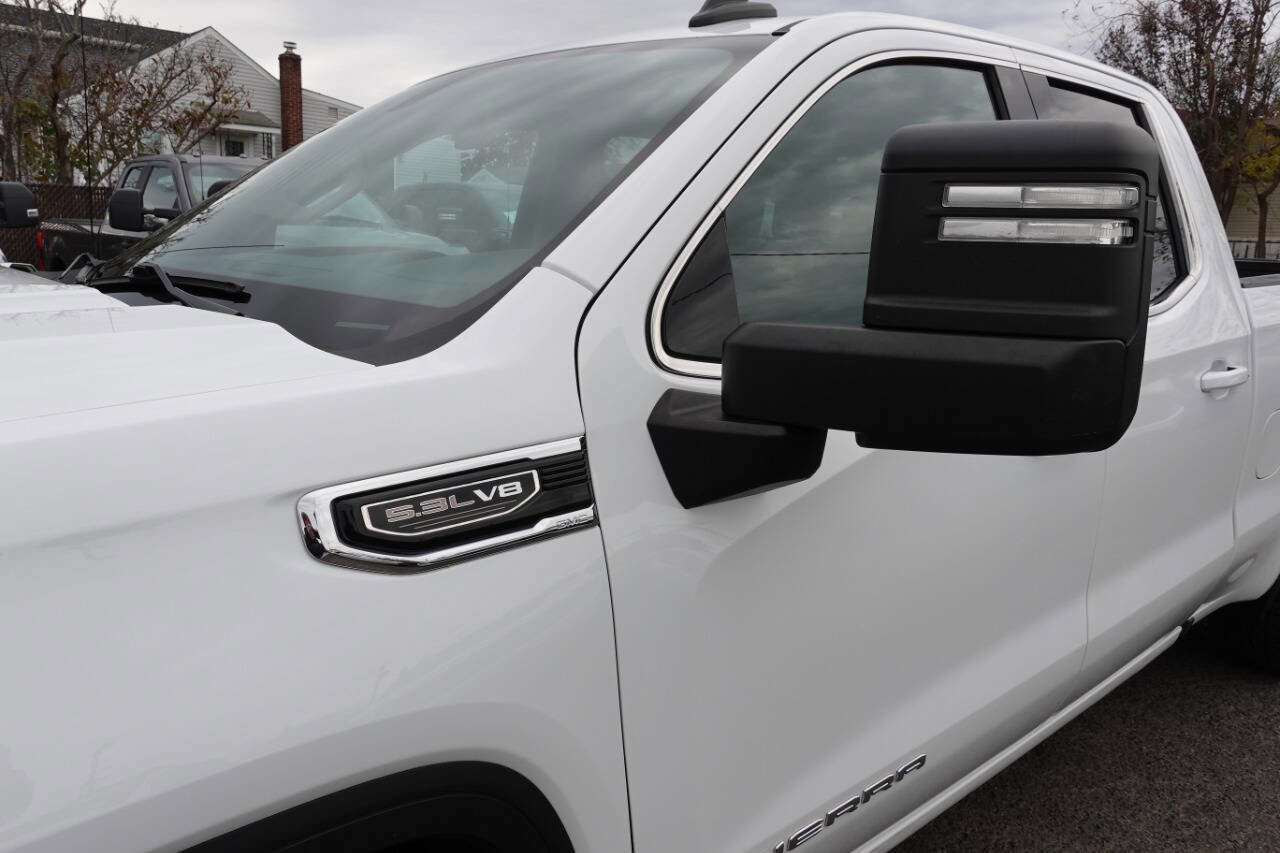 Used 2022 GMC Sierra 1500 SLE w/ X31 Off-Road Package AWD/4WD image 7