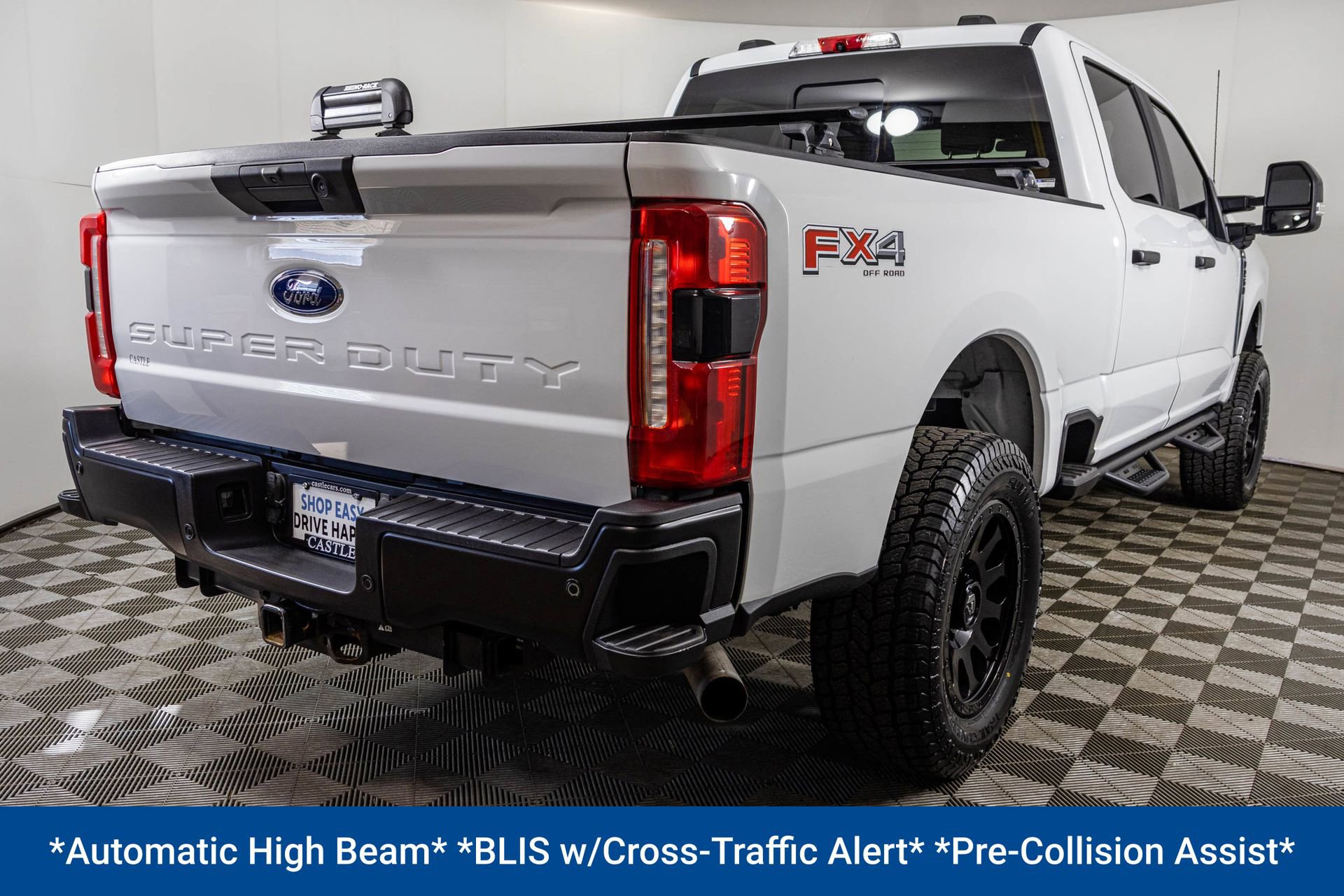 Used 2023 Ford F250 XL w/ 360-Degree Camera Package image 14