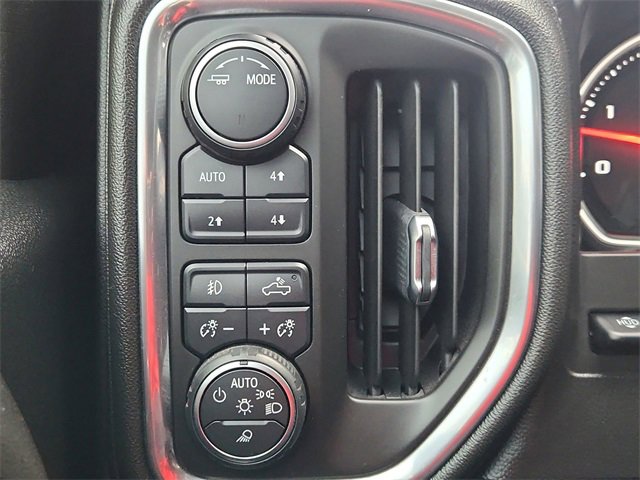 Used 2021 Chevrolet Silverado 2500 LTZ w/ LTZ Premium Package image 18