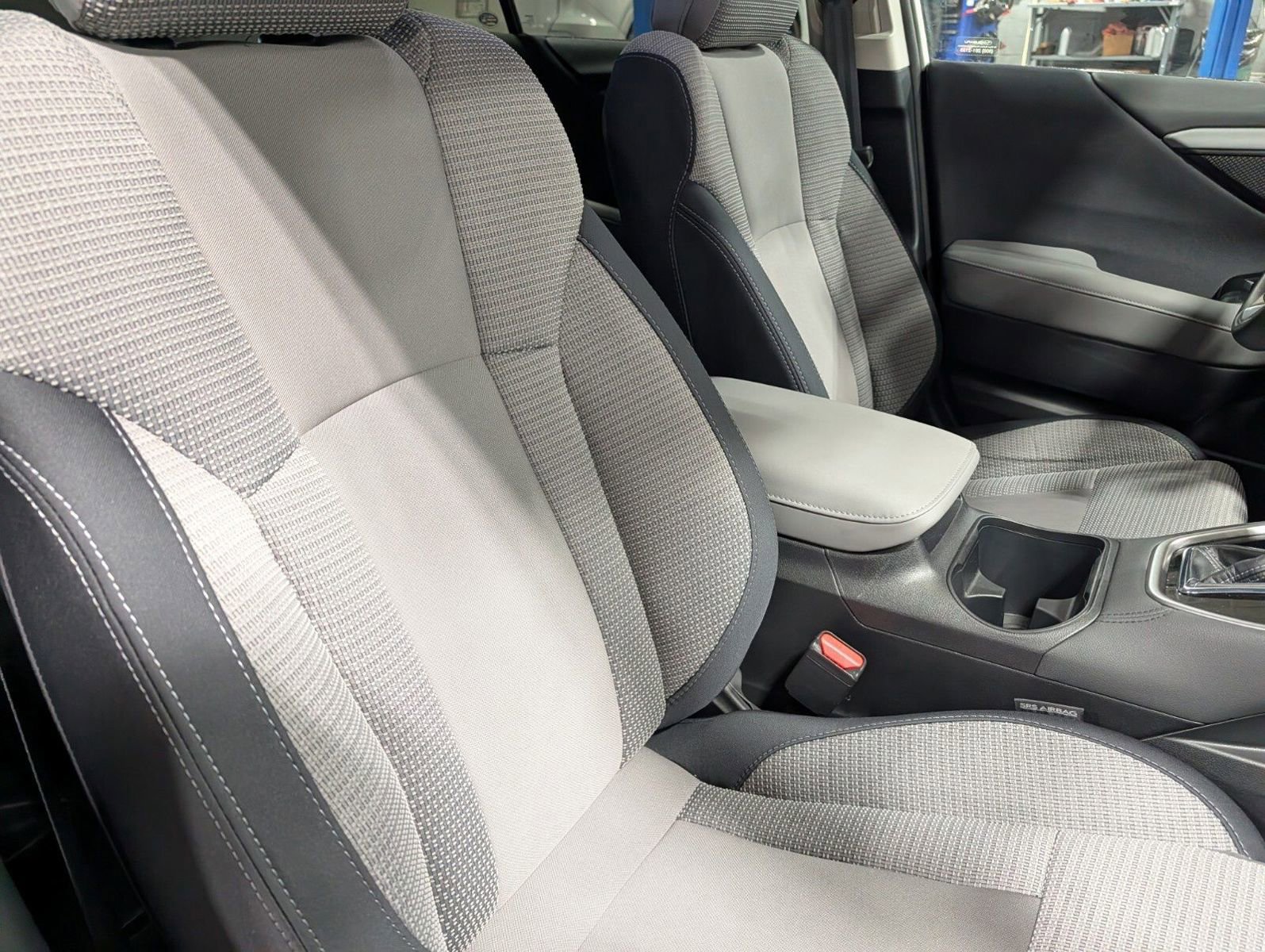 Used 2025 Subaru Outback Premium w/ Popular Package #1A image 19