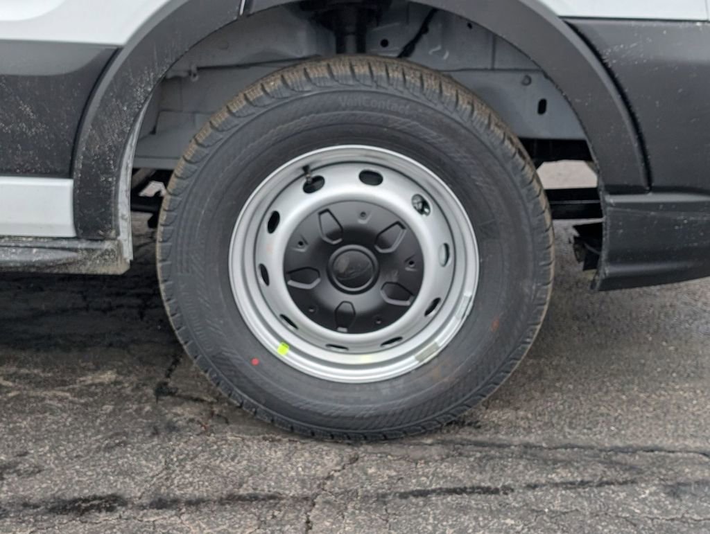 New 2026 Ford Transit 250 148 Medium Roof w/ Load Area Protection Package image 13
