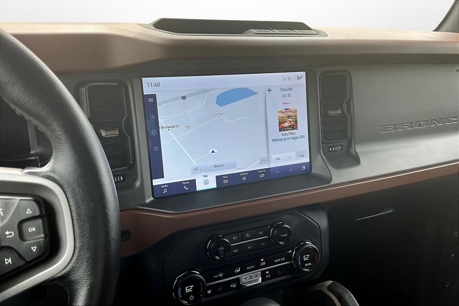 Used 2024 Ford Bronco Outer Banks image 6