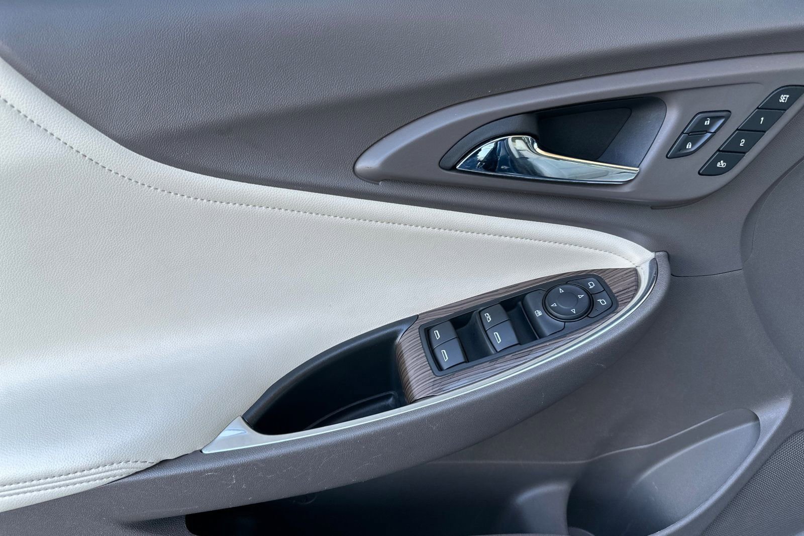 Certified 2024 Chevrolet Malibu LT image 11