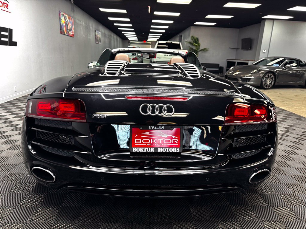 Used 2011 Audi R8 V10 AWD/4WD image 12